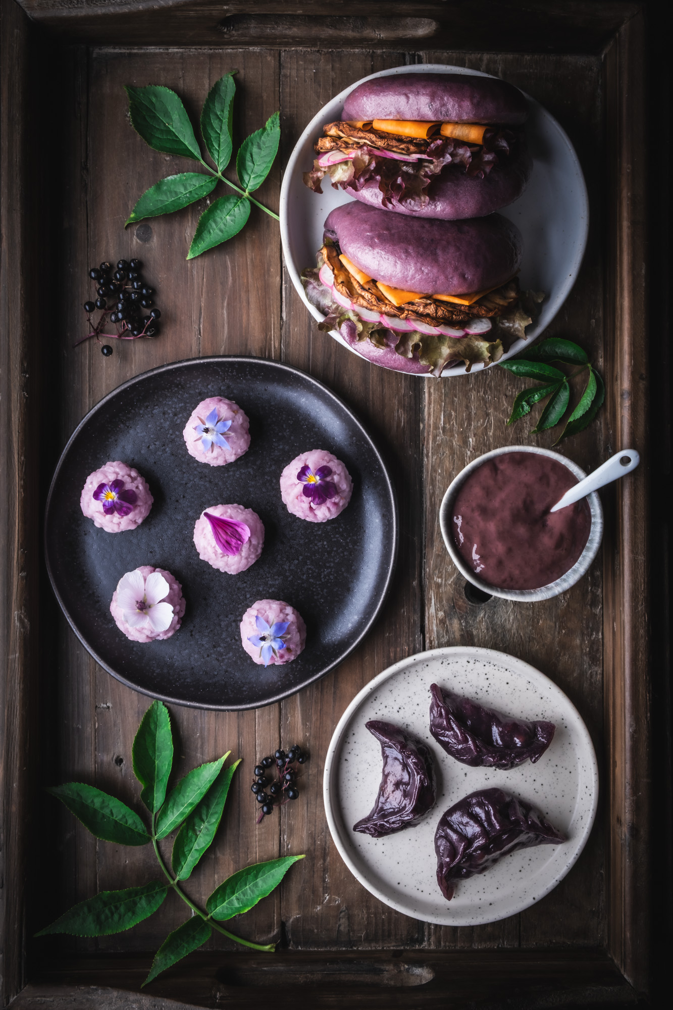 Préparations colorées aux baies de sureau & sauce hoisin